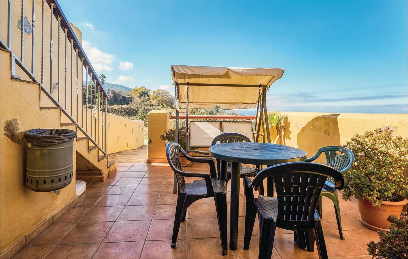 Foto 9 von 29: Apartment mit Meerblick, Terrasse und Küche