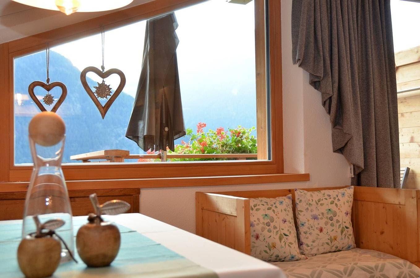 Foto 3 von 19: Apartment 'Alpenblau' mit Bergblick, Balkon und WLAN