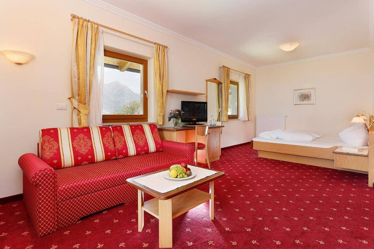 Foto 5 von 5: Double Room with Balcony