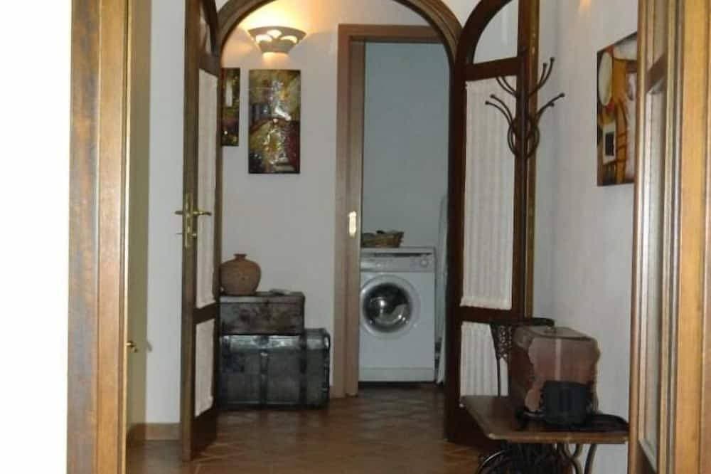 Foto 13 von 25: Haus Mit Veranda In Wenigen Schritten Vom Meer Entfernt