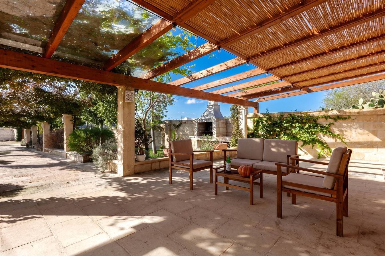 Foto 4 von 42: Masseria Misocampo With Garden And Pool