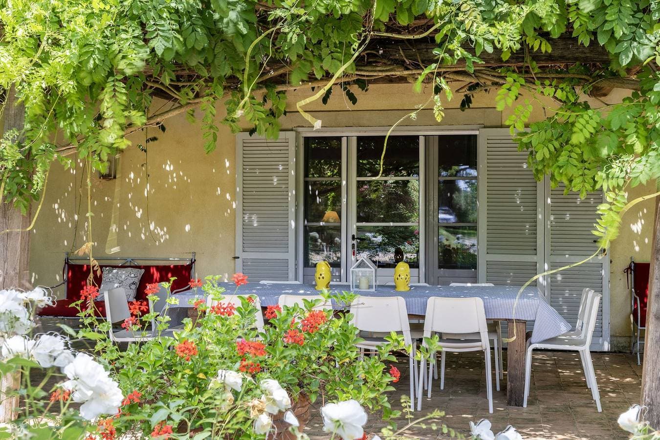 Foto 8 von 54: Villa für 13 Personen mit Garten