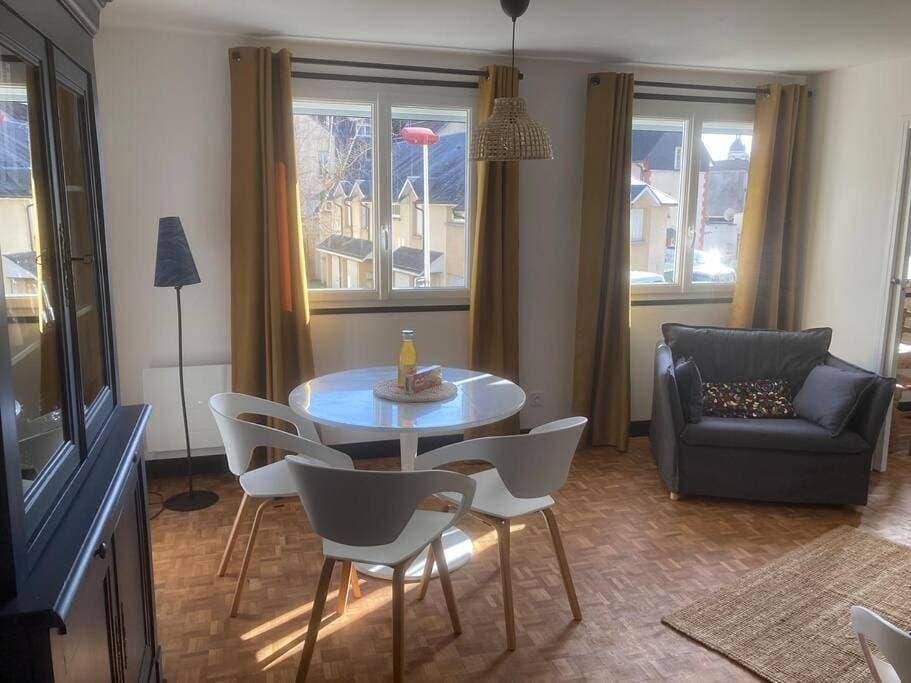 Foto 10 von 17: Two-Bedroom Apartment