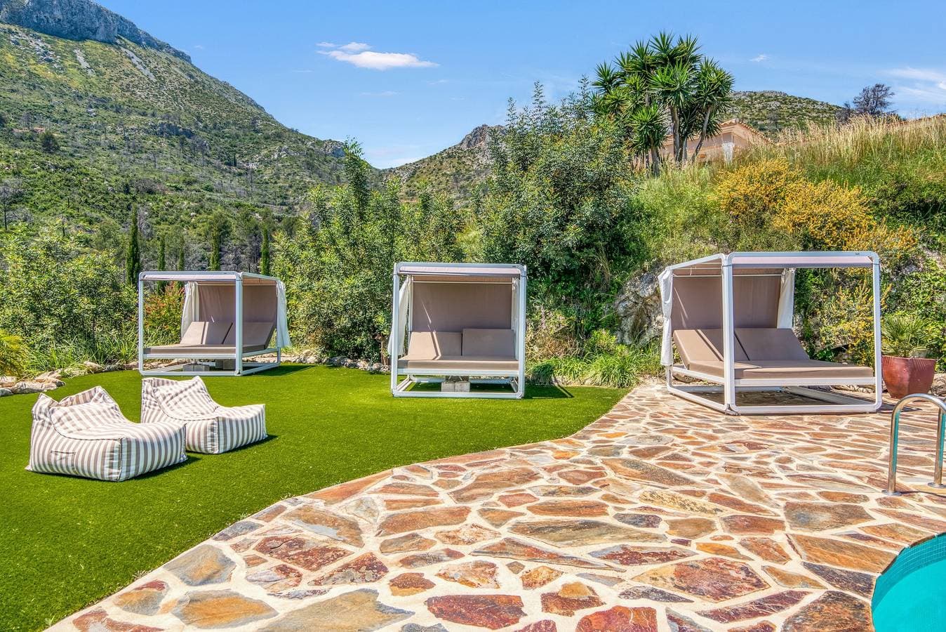 Foto 5 von 46: Zimmer 'Ocre' mit Bergblick, Wi-Fi und Klimaanlage