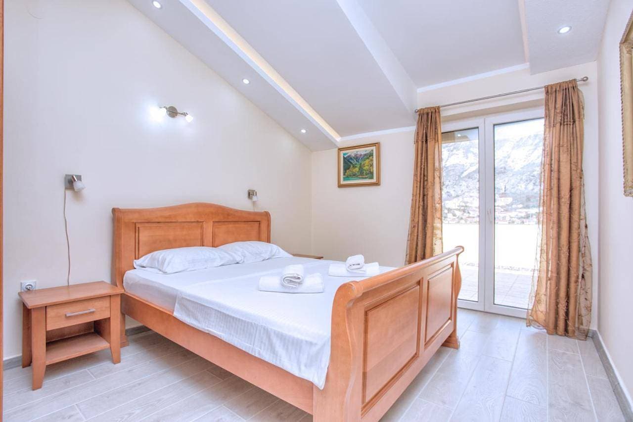 Foto 9 von 19: Two-Bedroom Apartment with Terrace and Sea View
