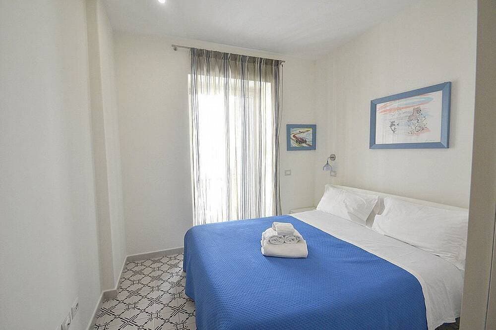 Foto 2 von 30: Villa Elicona D: A welcoming apartment situated in a central location, at a short distance from the Cathedral of Ravello, with Free Wi-Fi.
