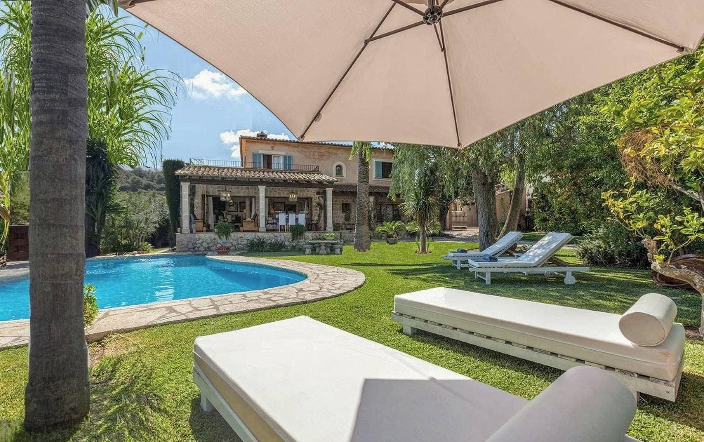 Foto 3 von 29: Villa 'Font' mit Bergblick, WLAN und Klimaanlage
