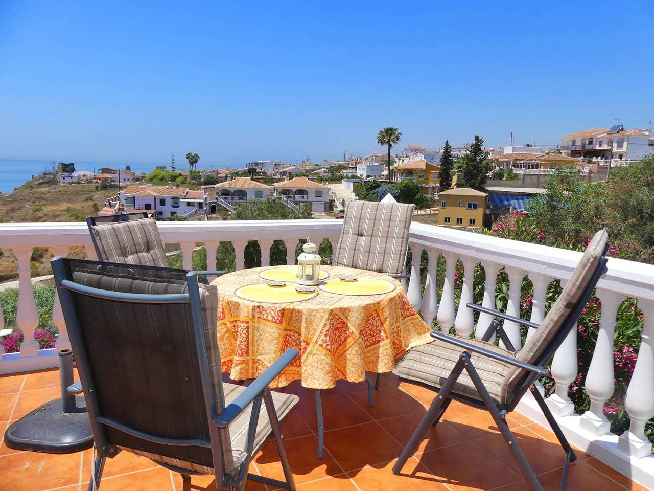 Foto 6 von 19: Apartment 'Casa Bena' mit einem großen Balkon, sehr schöner Aussicht, Meerblick und kostenlosem WLAN