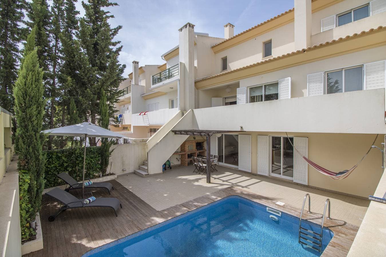 Foto 2 von 45: Casa Oliveira