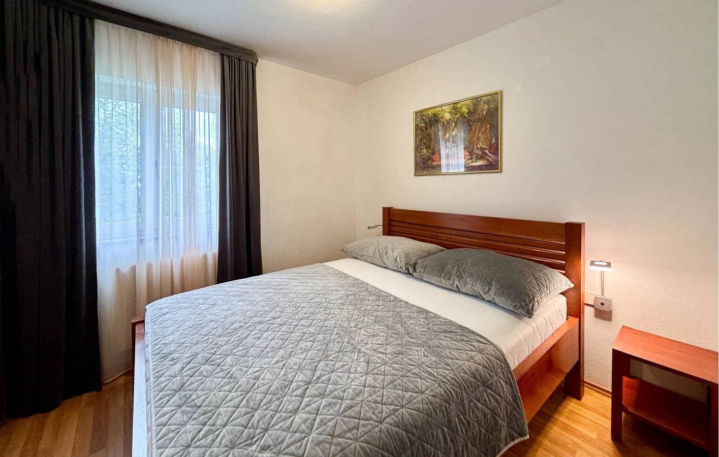 Foto 7 von 35: Gemütliche Ferienwohnung mit Pool, Terrasse und 1,5 km entferntem Strandzugang