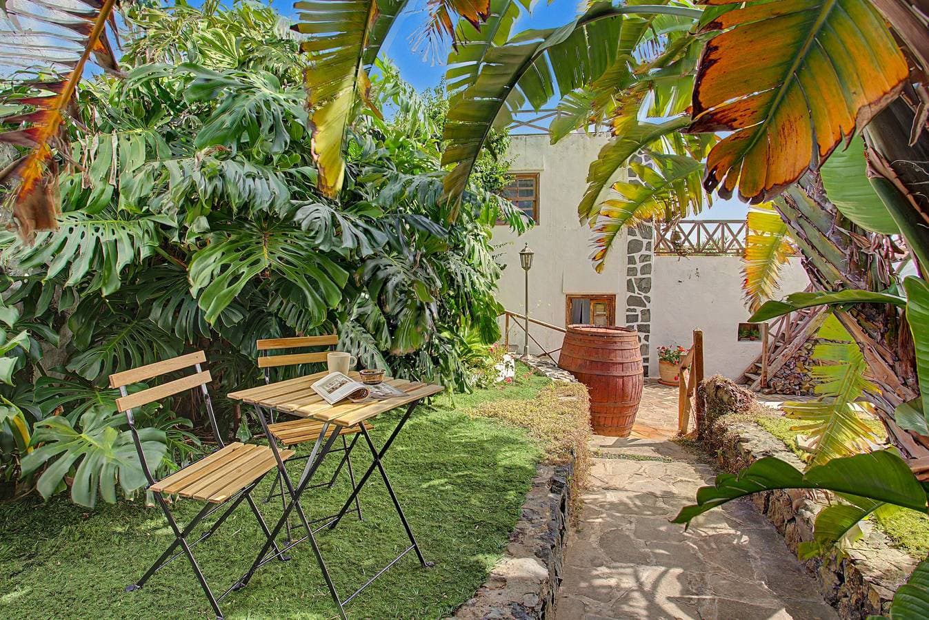 Foto 3 von 33: Ferienwohnung 'La Paredita Casa Acentejo' mit Bergblick, Gemeinschaftspool und WLAN