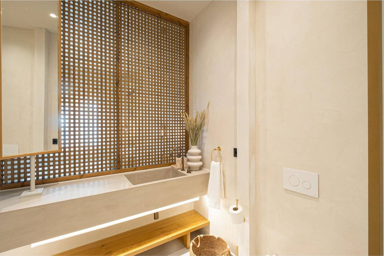 Foto 5 von 37: Villa für 6 Personen mit Balkon