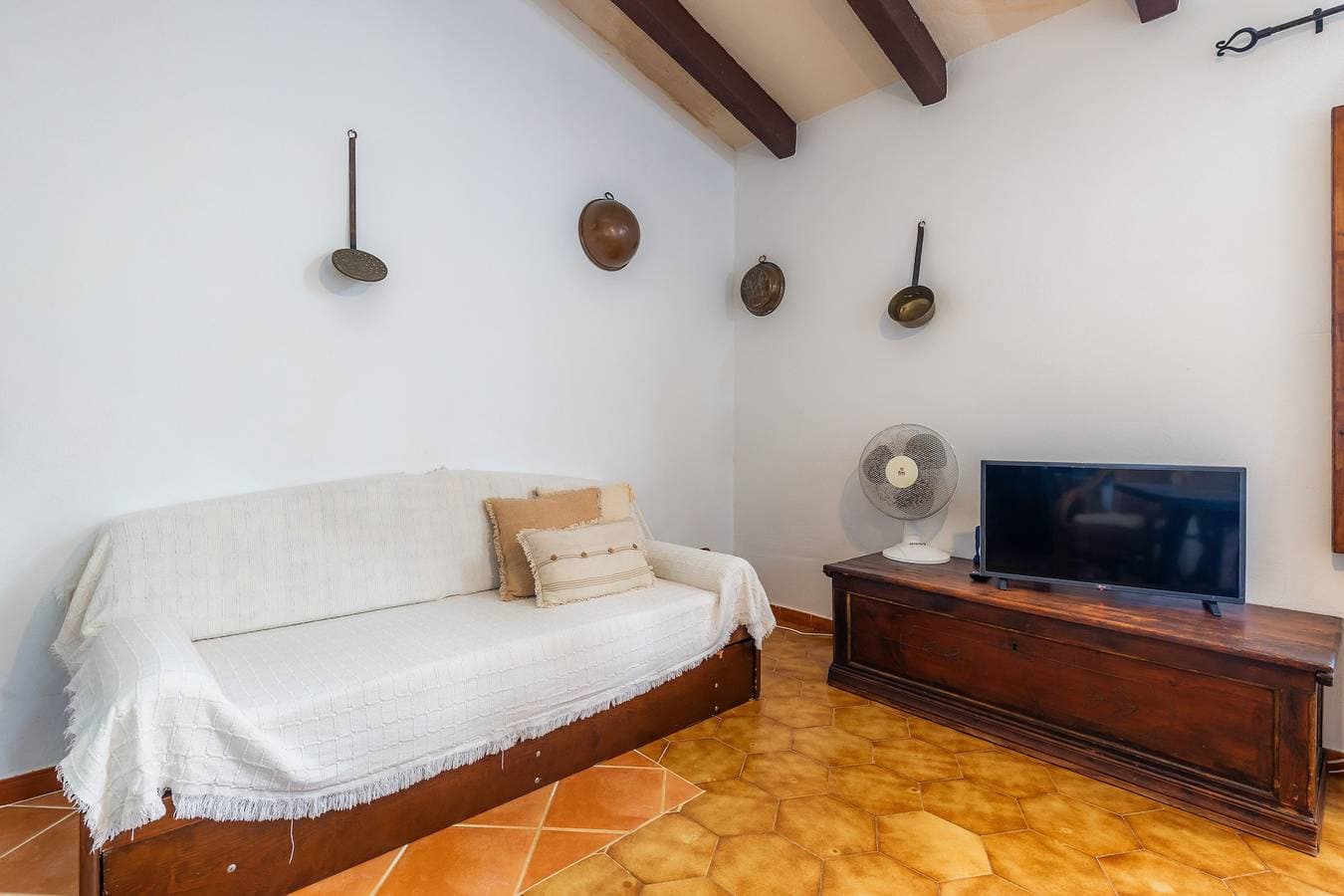Foto 4 von 34: Ferienwohnung "Es Mulí" mit Bergblick, Gemeinschaftspool und WLAN
