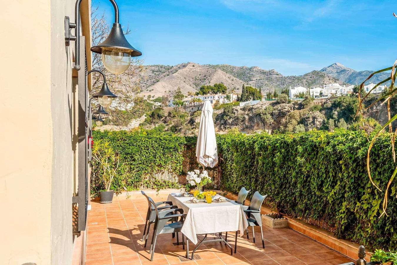 Foto 4 von 19: Villa für 4 Personen mit Terrasse