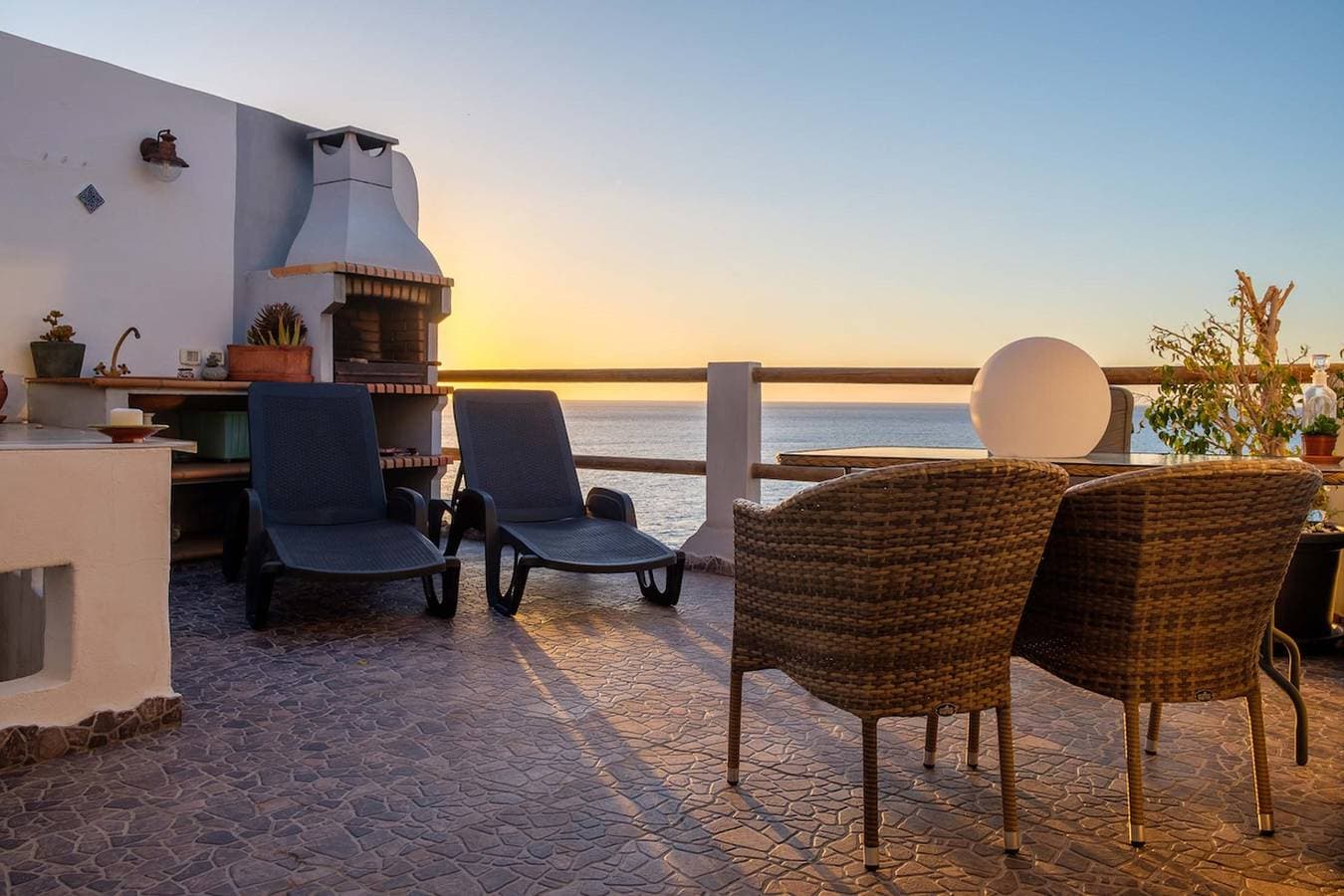 Foto 5 von 42: Ferienwohnung für 4 Personen mit Balkon