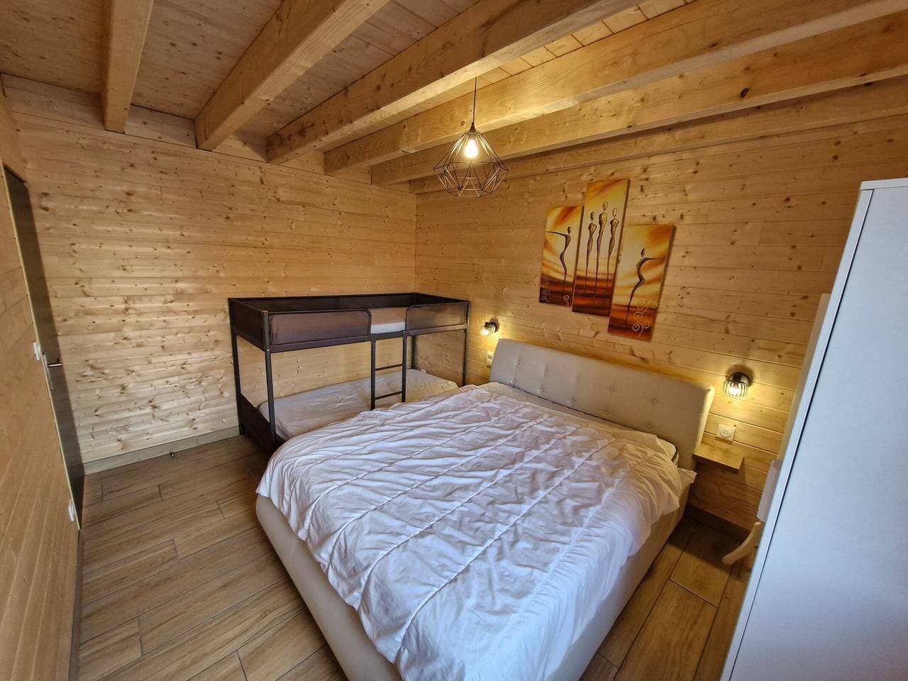 Foto 13 von 36: Modernes Chalet für 14 Pers mit Privatparkplatz