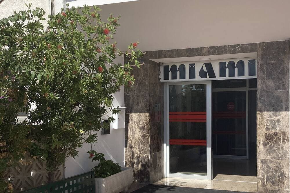 Foto 11 von 16: Comfortable flat in EmpuriaBrava by the strand with a stunning view on the bay.