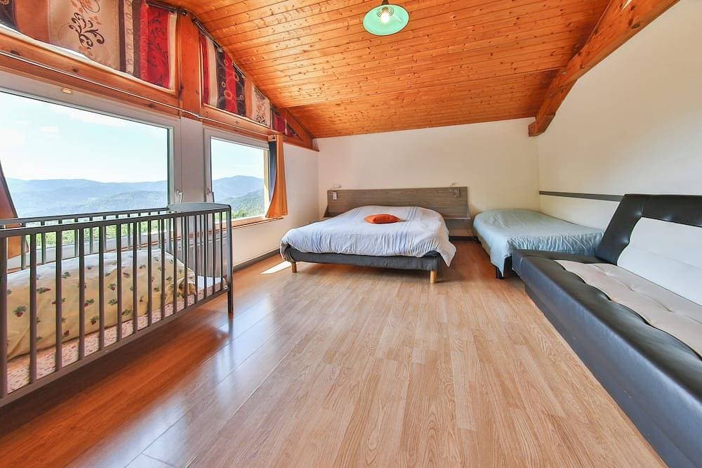 Foto 2 von 12: Vermietung haus 15 Personen mit privatem Schwimmbad, Spa, Sauna Alsace 68.830 Oderen