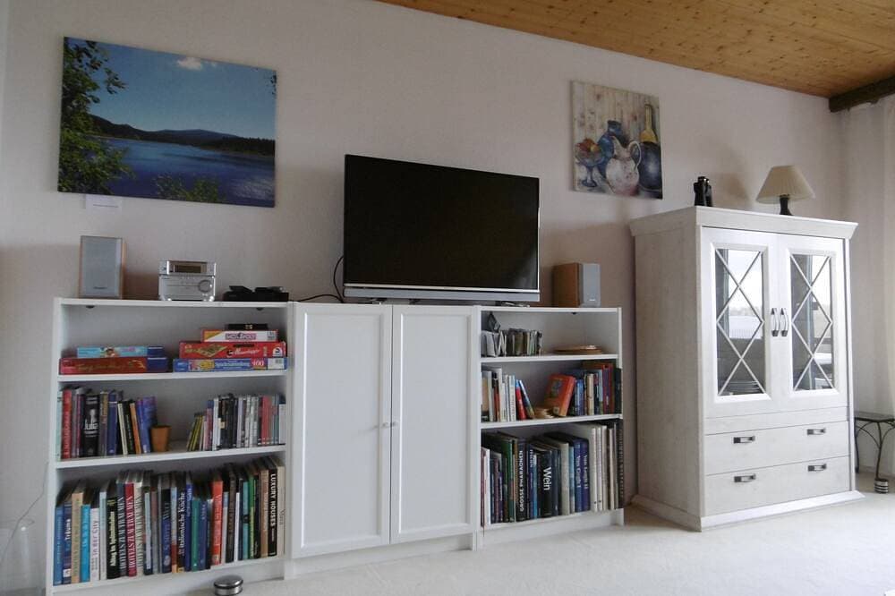 Foto 13 von 30: Große Ferienwohnung mit 180-Grad-Aussicht auf die Berge