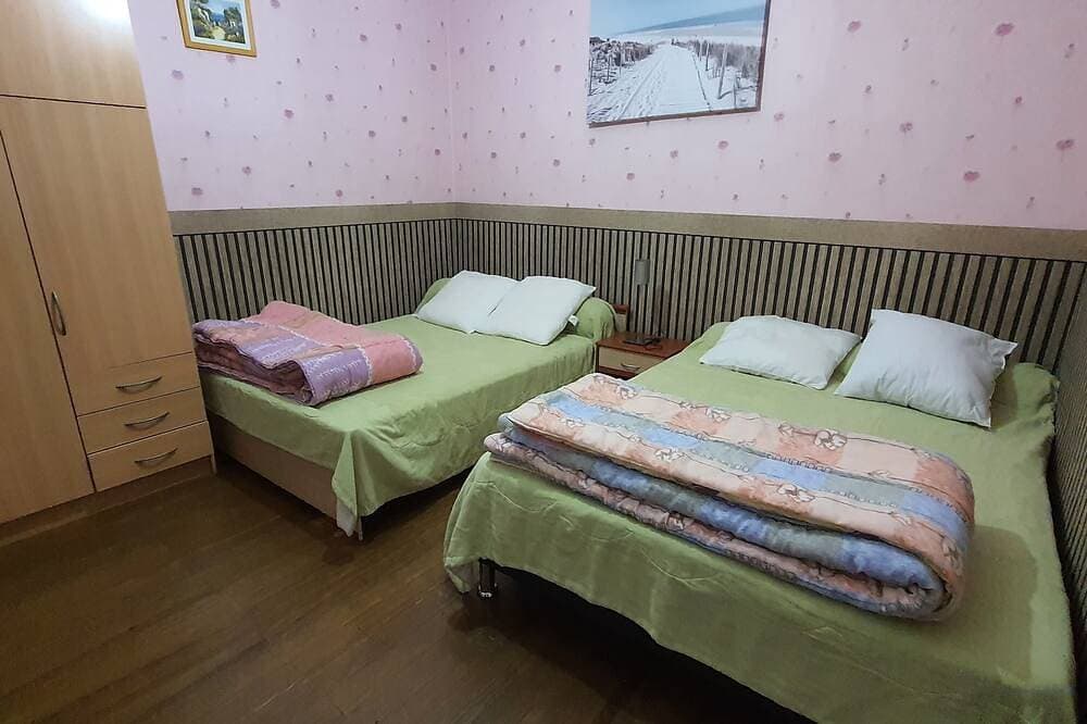 Charming little one-bedroom-plus apartment in Verdon-sur-Mer, right near the beaches 1