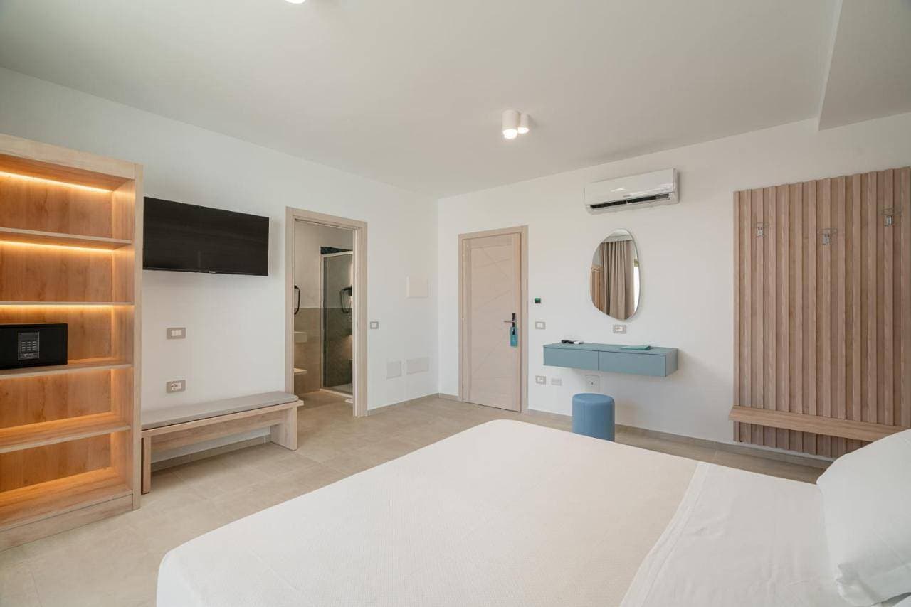 Foto 7 von 12: Double Room with Balcony
