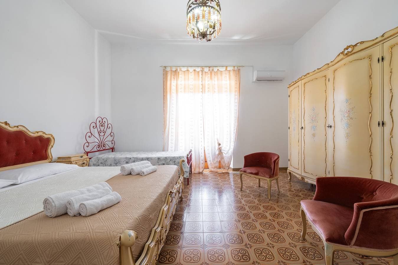 Foto 3 von 22: Domus Mario – Geräumige Wohnung im Herzen von Sant’Antioco