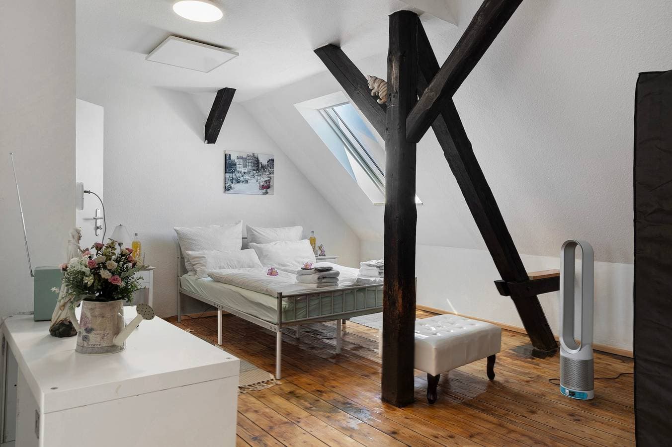 Foto 9 von 22: Einzimmerapartment 'Birgit' mit gemeinsamer Terrasse, Wi-Fi und Klimaanlage