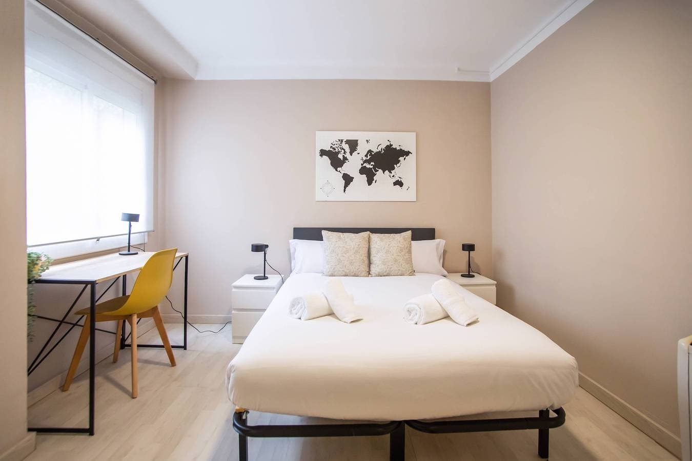 Foto 10 von 17: Ferienwohnung für 5 Personen mit Balkon