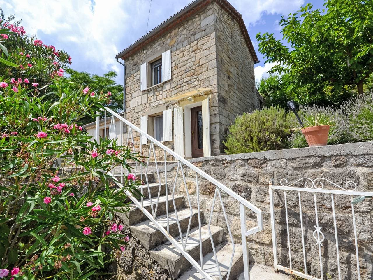 Schönes Haus Les Lauriers Roses 1