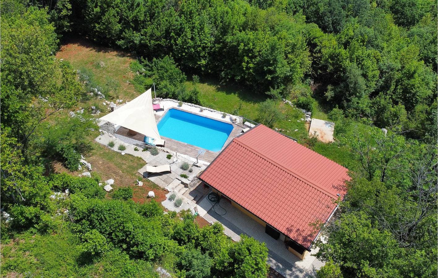 Apartment am Meer mit beheiztem Pool, Parkplatz und Terrasse 1