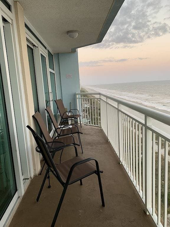Foto 7 von 50: Oceanfront Oasis in Myrtle Beach at South Beach