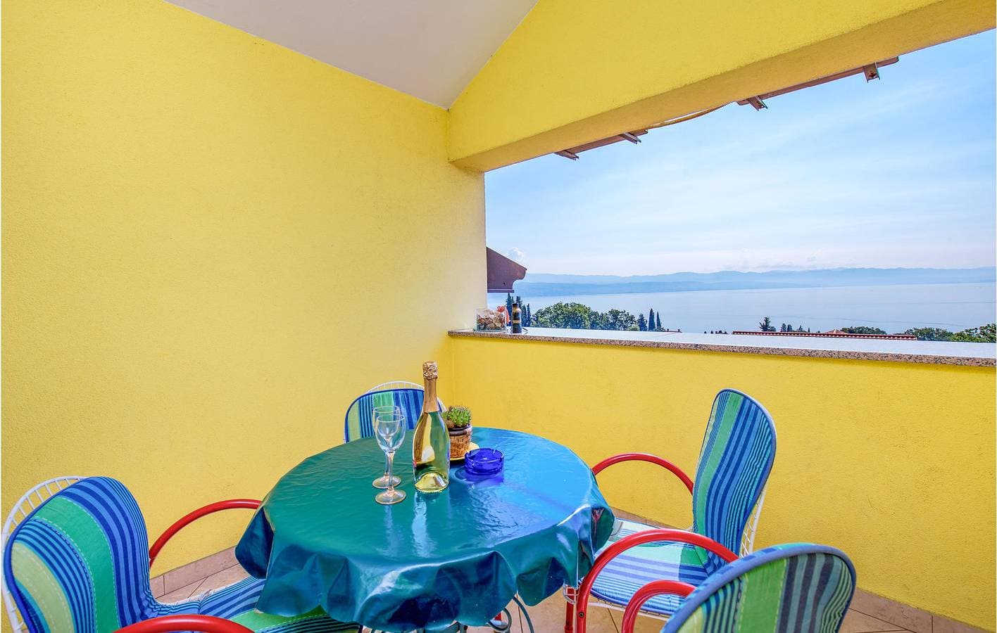 Foto 11 von 23: Gemütliche Ferienwohnung mit Terrasse, WLAN und Parkplatz, 2 km vom hundefreundlichen Strand entfernt