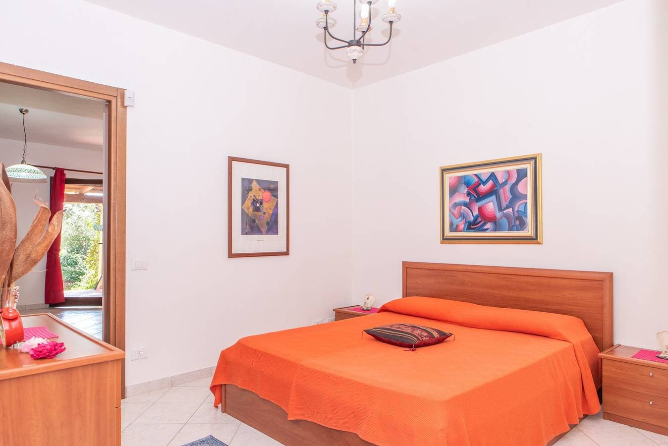 Foto 13 von 29: Ferienwohnung 'Villa Smeralda 3' mit Pool und Garten nahe Olbia