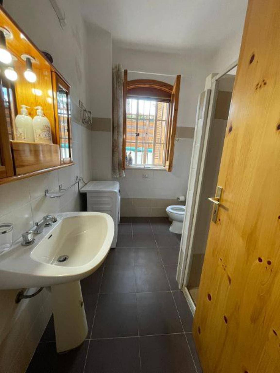 Foto 7 von 34: Wohnung in Villa mit Pool 20 Meter vom Meer entfernt
