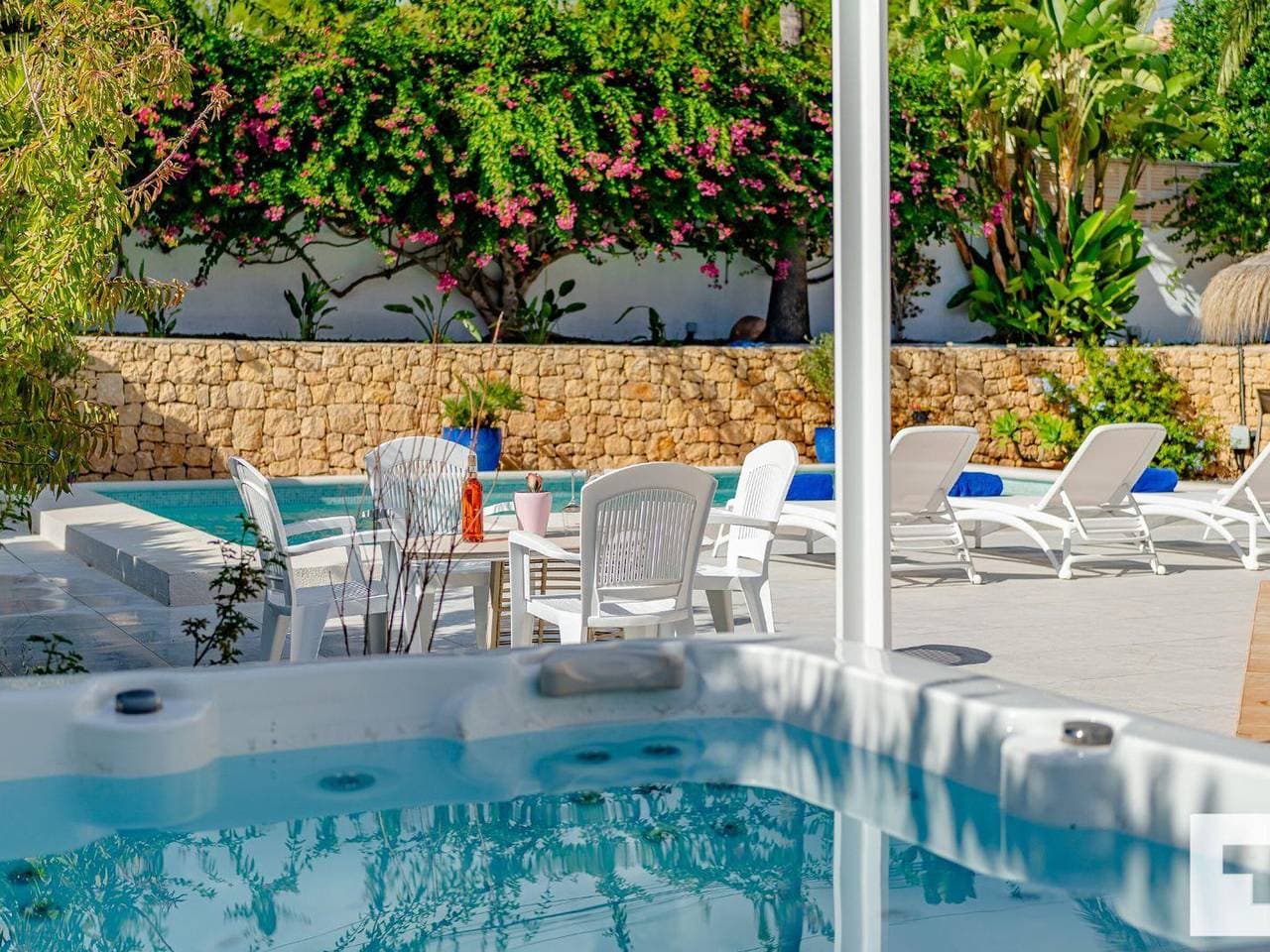 Foto 6 von 36: Luxus-Villa mit Pool, Klimaanlage und Wi-Fi - Calpe
