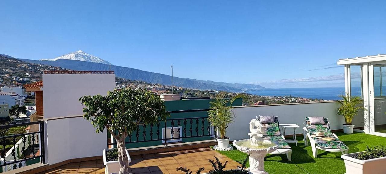 "VISTAS al TEIDE 2"con vistas al Teide, mar y montaña 1