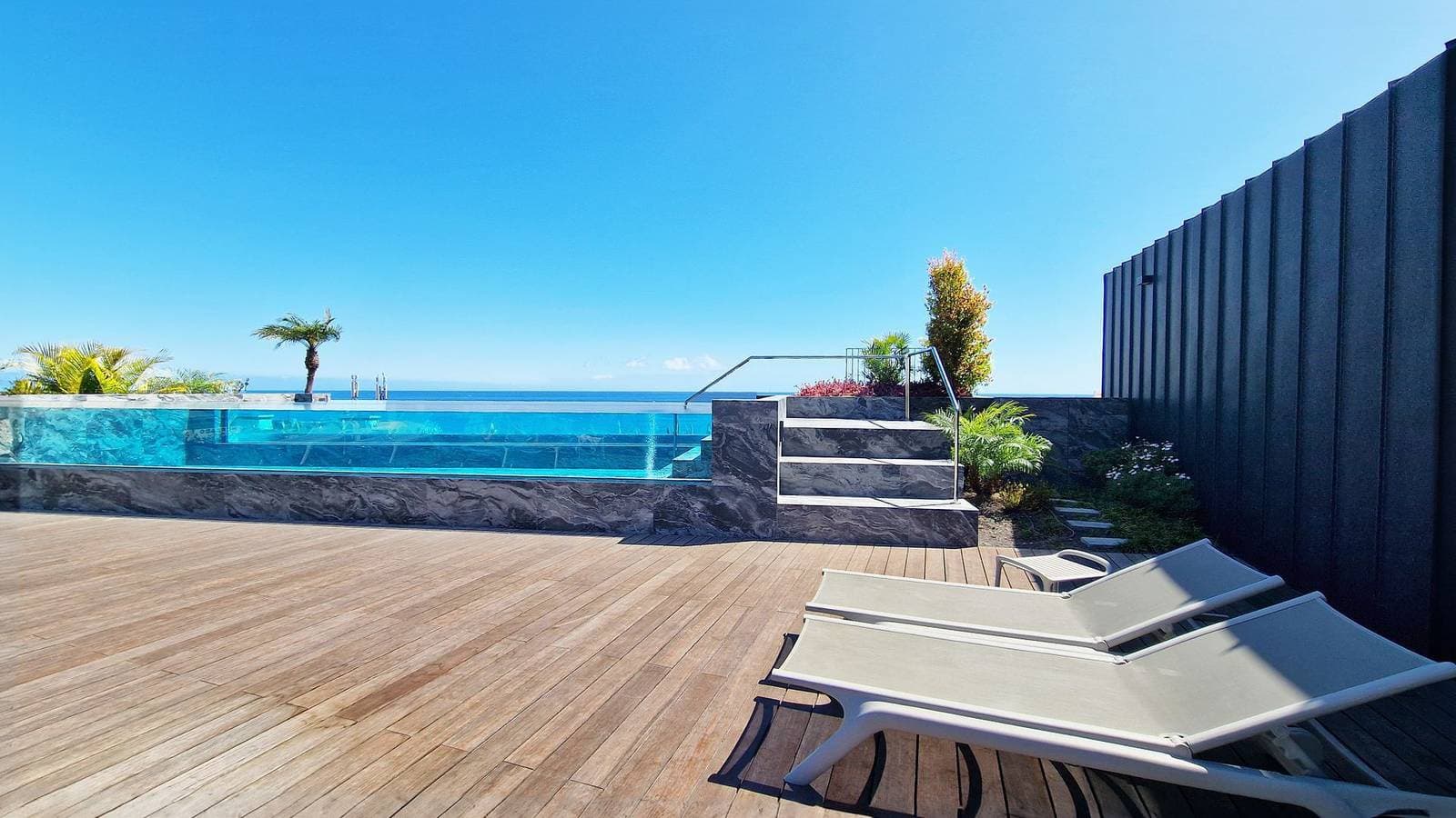 Foto 3 von 39: Ferienwohnung für 2 Personen mit Balkon