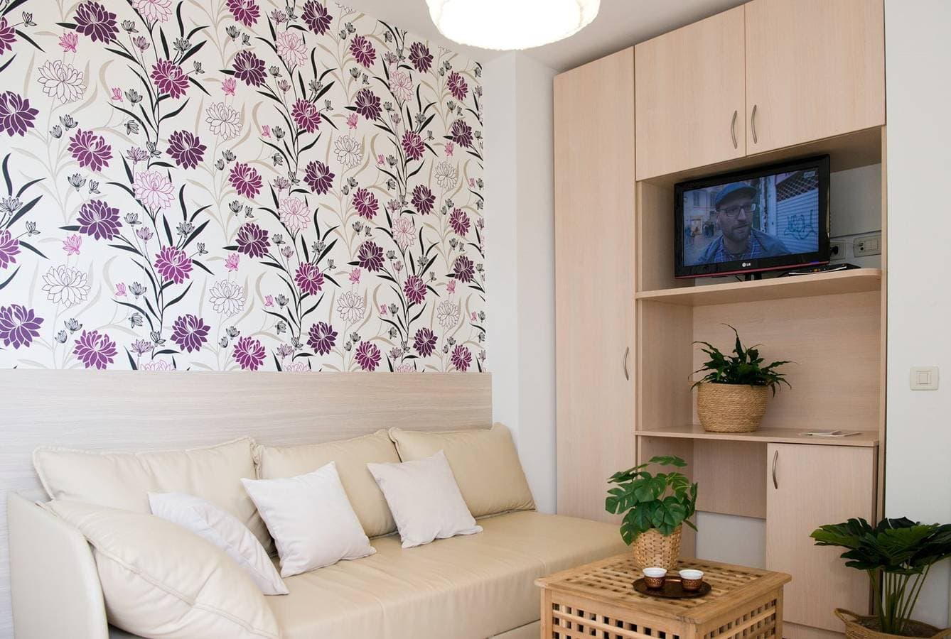 Foto 5 von 26: Ein-Zimmer-Ferienwohnung Sandra II mit Terrasse und Gartenblick