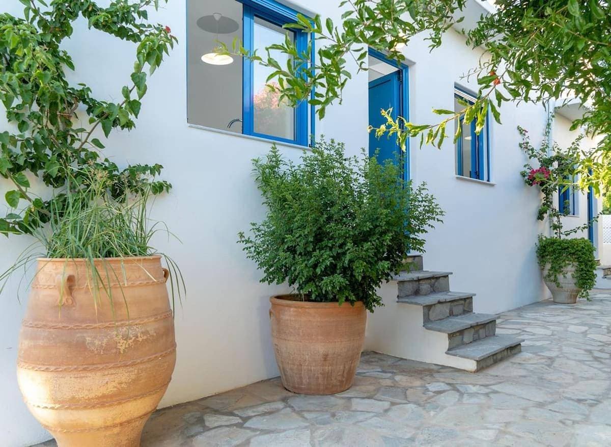 Blue Moon Apartments 1