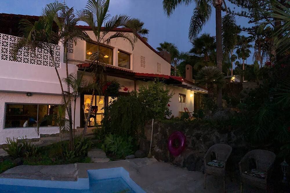 Foto 13 von 30: Appartement Julia - Sicht auf Meer & Teide, eine der besten Lagen auf Teneriffa!