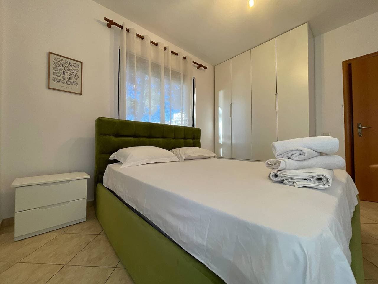 Foto 9 von 34: Exklusive 2-Zimmer-Wohnung mit Meerblick in Kavaja, Albanien