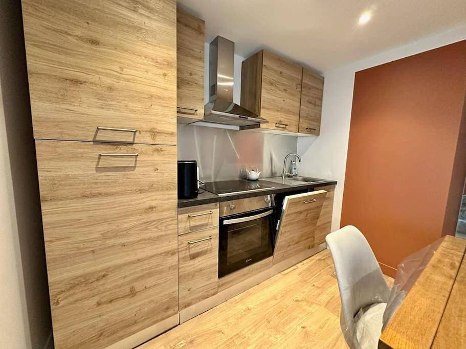 Foto 4 von 19: Two-Bedroom Apartment