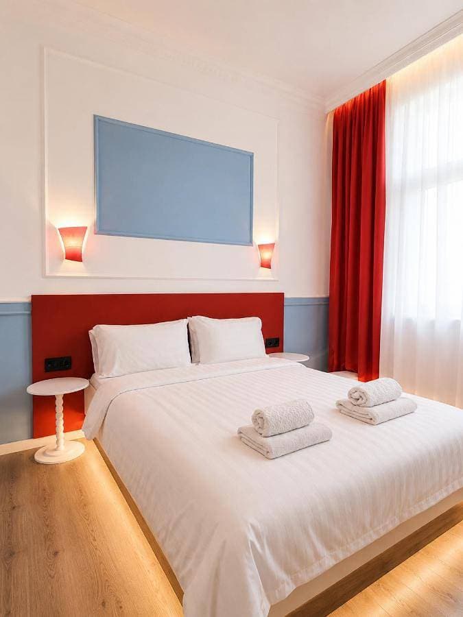 Foto 4 von 20: Standard Quadruple Room