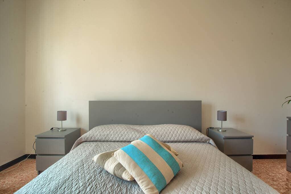 Foto 5 von 18: Ferienwohnung für 5 Personen mit Balkon/Terrasse