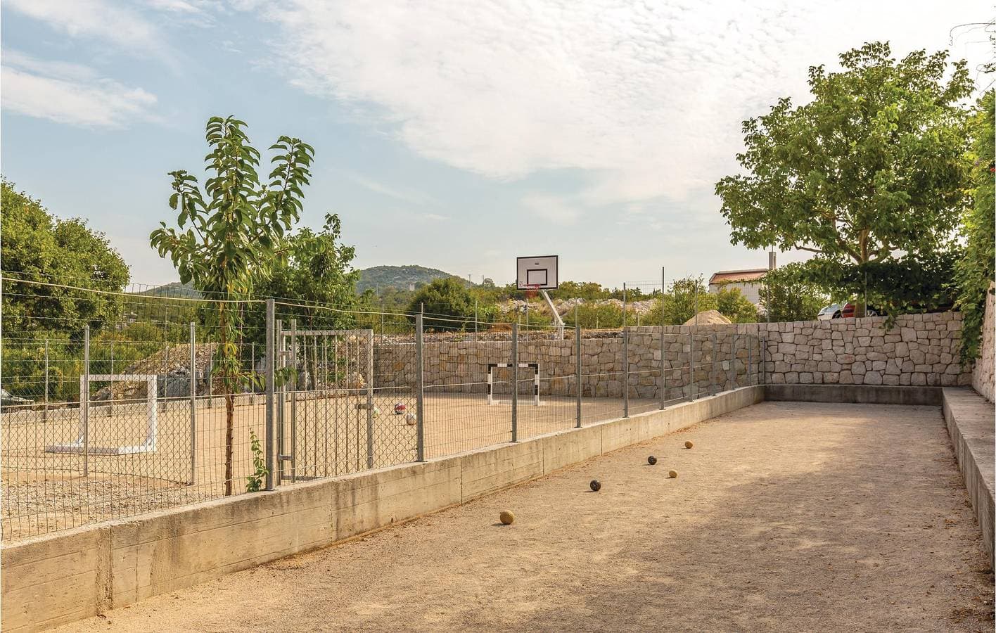Foto 5 von 42: Gemütliche 1-Zimmer-Wohnung mit WLAN, Klimaanlage, Parkplatz und Terrasse