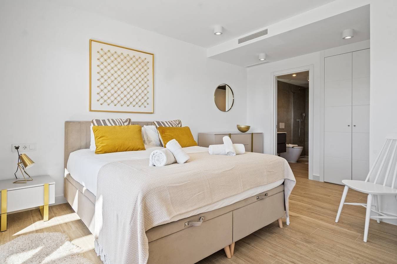 Foto 8 von 44: Chic Penthouse & Solarium Alcazaba Lagoon