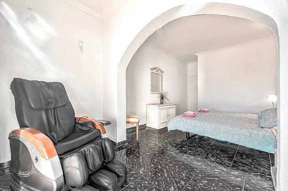 Foto 5 von 30: Villa Raquel with Private Pool and Sea view