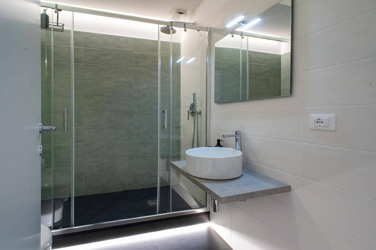 Foto 6 von 8: Double Room with Private Bathroom