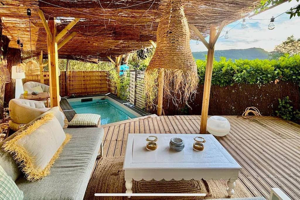 Jolie maison en pleine nature 1