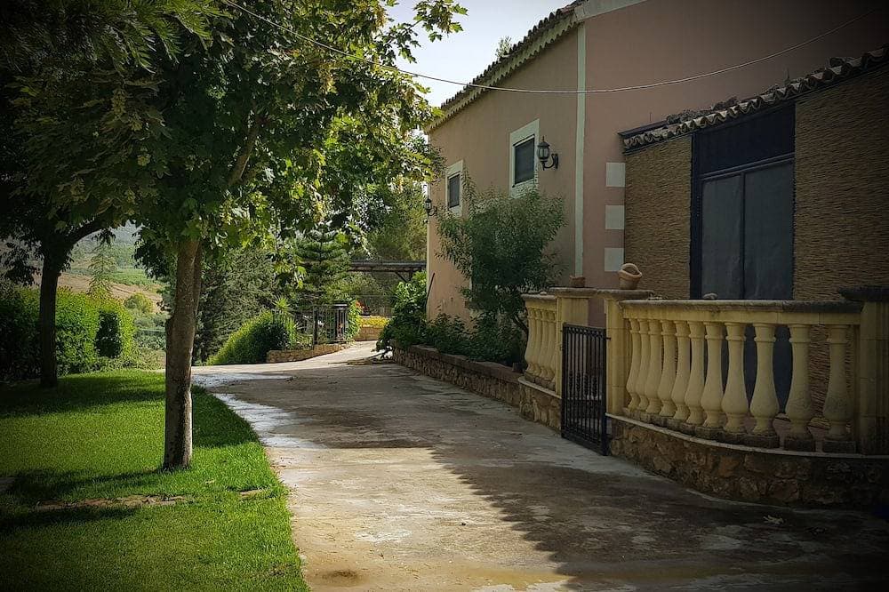 Foto 10 von 25: Villa „Oasi Bubbonia“ mit Pool, WLAN und Klimaanlage